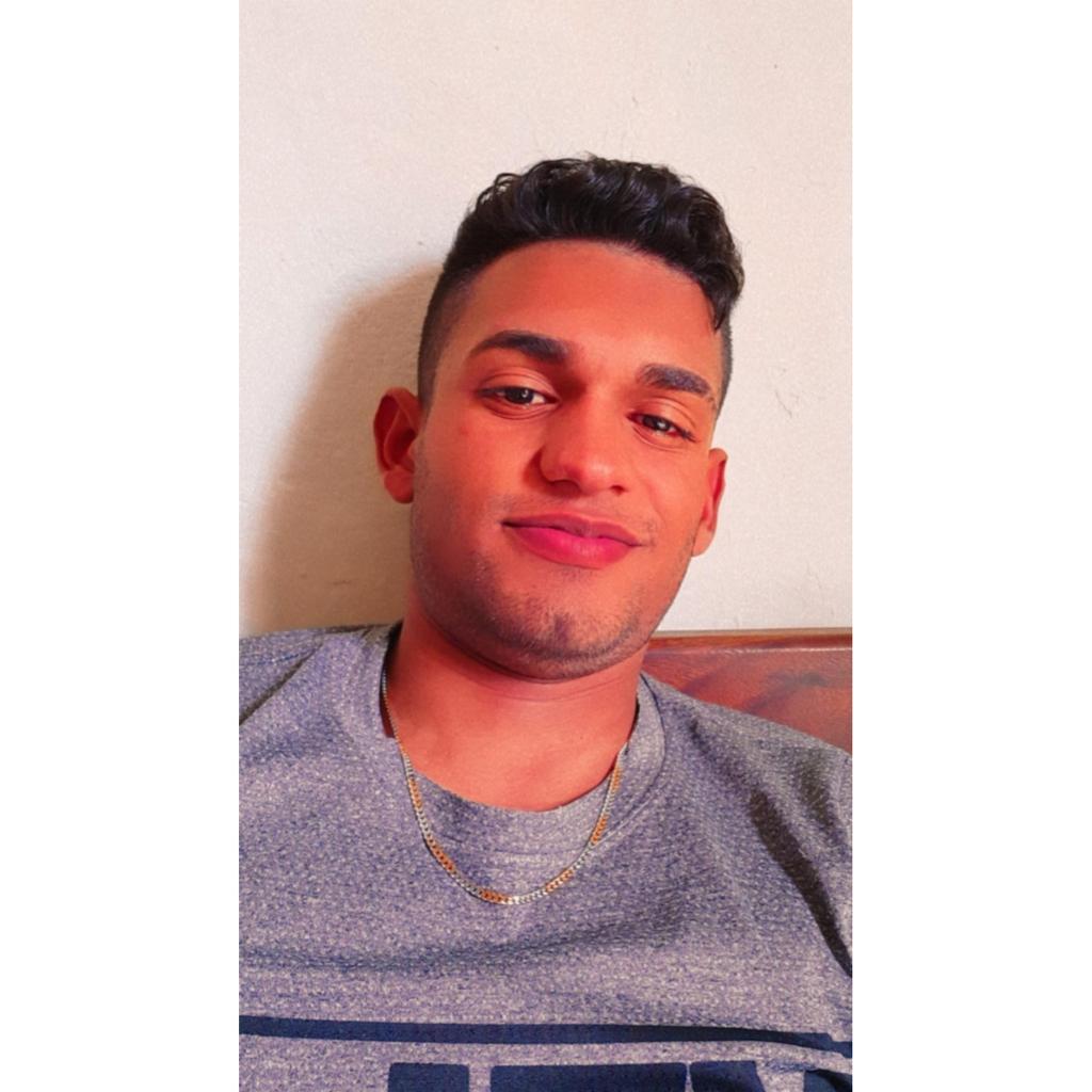 black_JD4's tweet photo. #NuevaFotoDePerfil https://t.co/qEzLxBqtSW