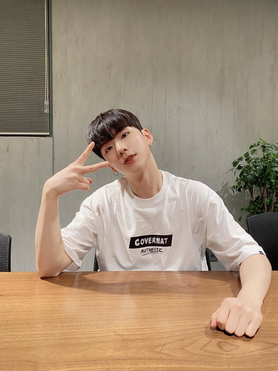 OfficialMONSTAX's tweet photo. 🦈재미있었어요 #기현 https://t.co/BN96Fh01to