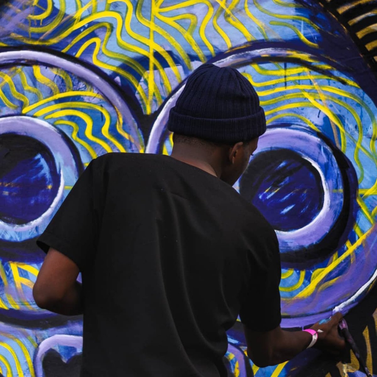 nativenairobi's tweet photo. "Tanzanite"
1.5x4metres
#historyfunction series
From the recent Live Graff Session at @MzuziPark
#afrorenaissance #native #nativenairobi https://t.co/zs8KKH9UCK