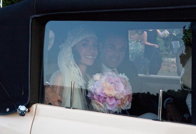 イニエスタ 最愛の妻との結婚記念日の ラブラブショット に反響 人間性も神とか フットボールゾーン 2