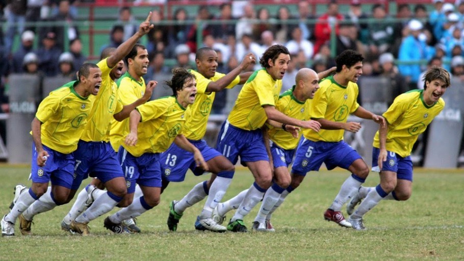 atrasdogolbr's tweet photo. Brasil x Argentina, quem tem vantagem em finais?
A final da Copa América 2021 colocará Albiceleste e Canarinha frente a frente pela 107.ª vez.
https://t.co/9evU5R8T67 https://t.co/7hFaCmS3fa