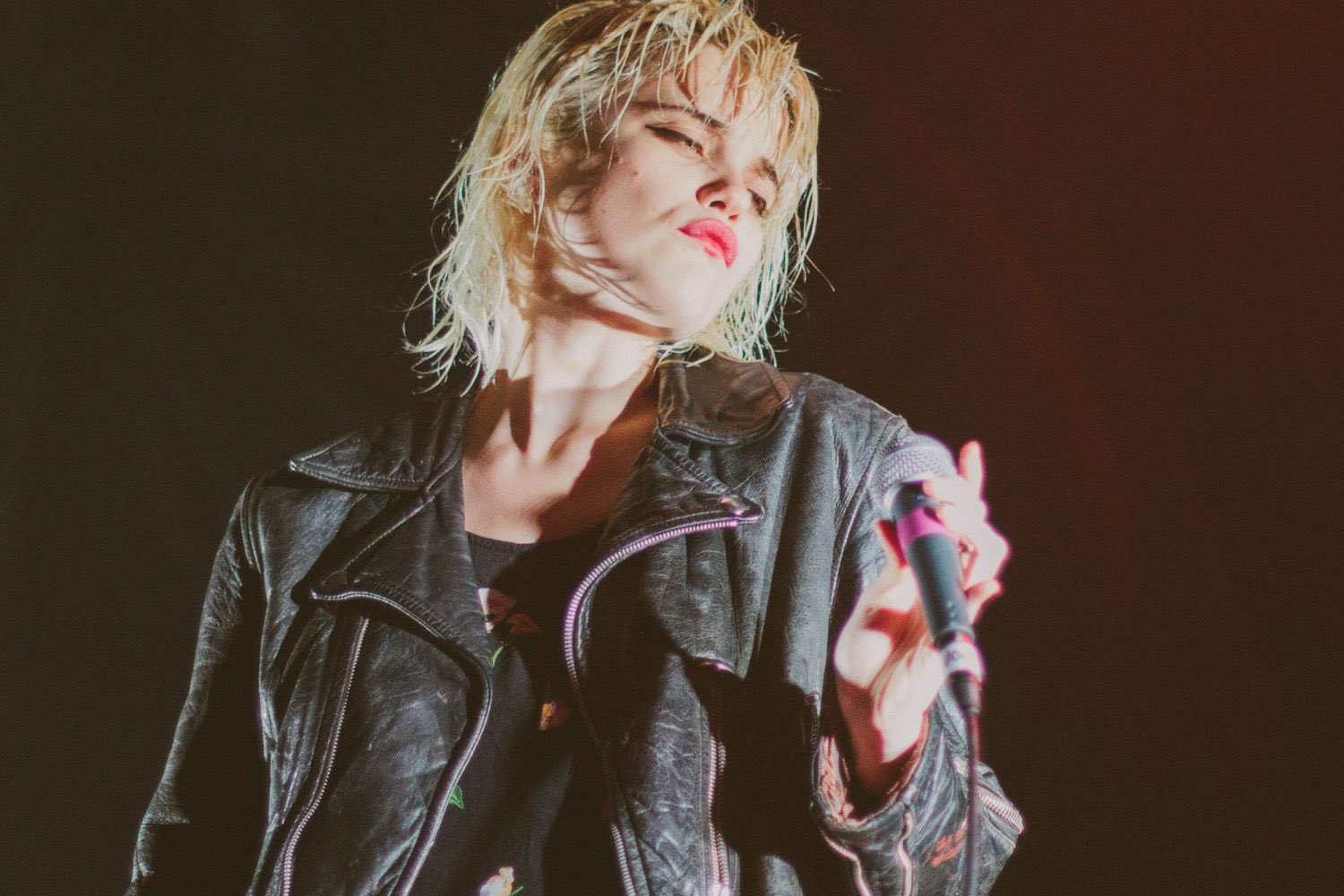 Happy birthday Sky Ferreira  