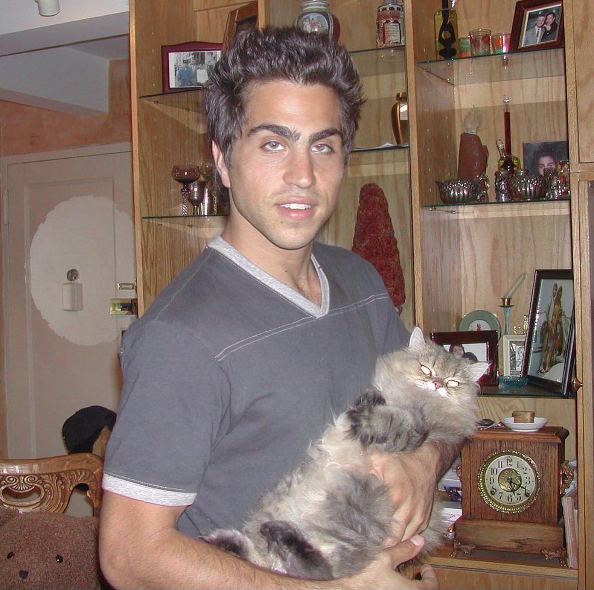 TopherBrophy's tweet image. I’m holding my furry sibling and best friend growing up, Emmett. Much like RB,  Emmett was affectionate, fiercely loyal and cute beyond belief. Emmy lived 24 human years &amp;amp; I miss him so much it hurts, but his angelic spirit lives forever in my memories. ❤️TB #tbt