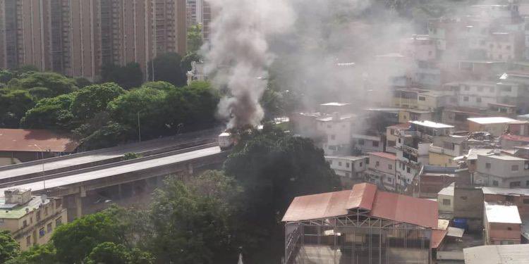 jguaido tweet picture