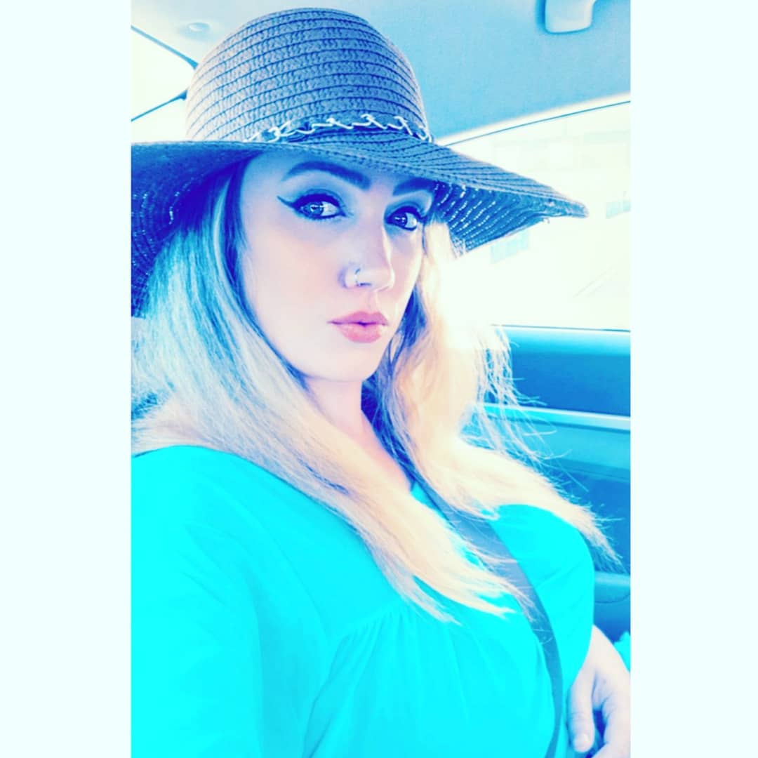 EmilySweeney420's tweet image. #NewProfilePic #Malibu #MissingLA #CaliforniaDreaming
