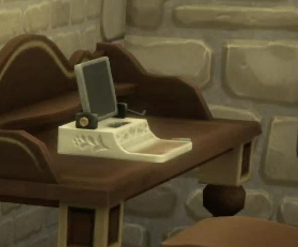 SimmerWill's tweet photo. Couldn't help but notice this new typewriter style computer in Cottage Living. Obsessed https://t.co/clrQzVaOGz