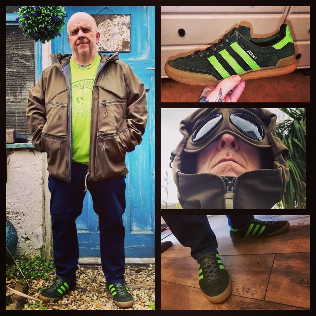 DeanoBacherro's tweet photo. Adidas 'Jeans' again today, CP Company technical goggle jacket, Stone Island reflective tee.
#adidas #adidasoriginals
#adidasjeans #cpcompany #cp
#stoneisland
#adidasaddict #adidasforlife #shareyourstripes
#letstalkaboutit
#youarenotalone
https://t.co/kNMDrMzmEI ๐ https://t.co/Zj8jvCufhm