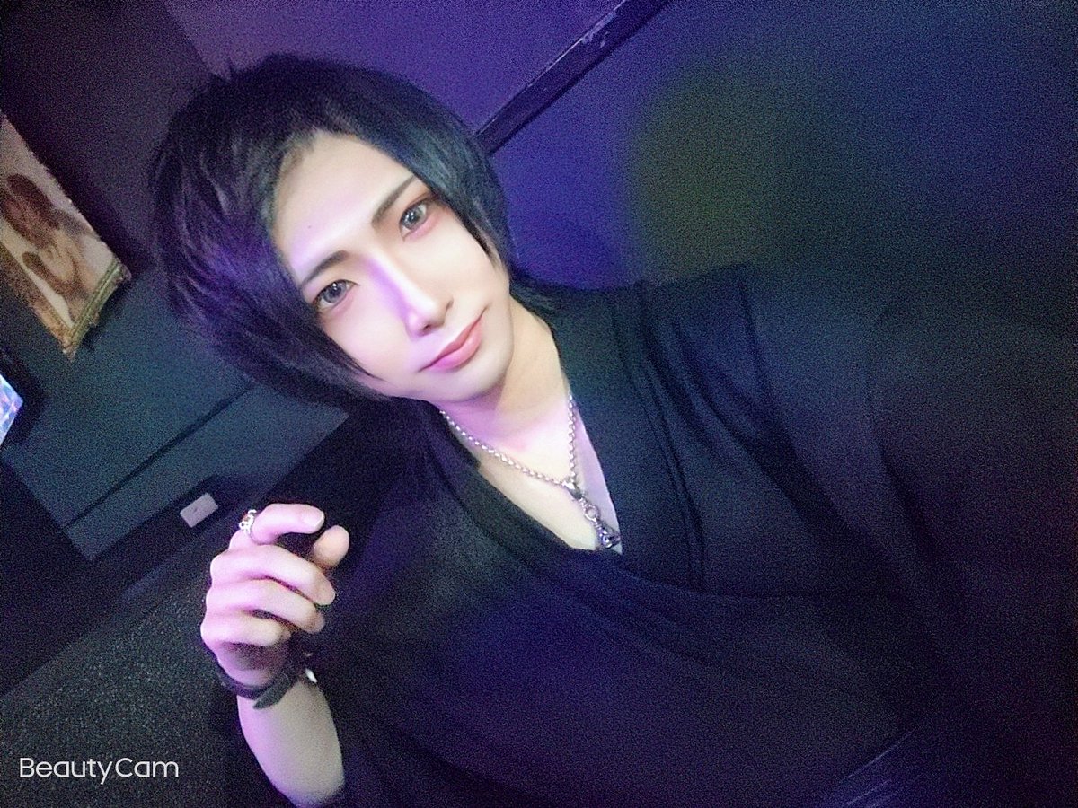 LMN_KISS's tweet photo. 七夕イベントありがとうございました！！
ゆかたでポンパでした🙄
久しぶりに両目出したけど似合ってますか？ https://t.co/P97y8qiynf