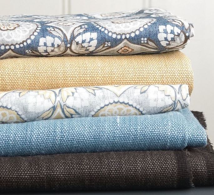 Our prints &amp; plains go hand in hand! #interiordesign