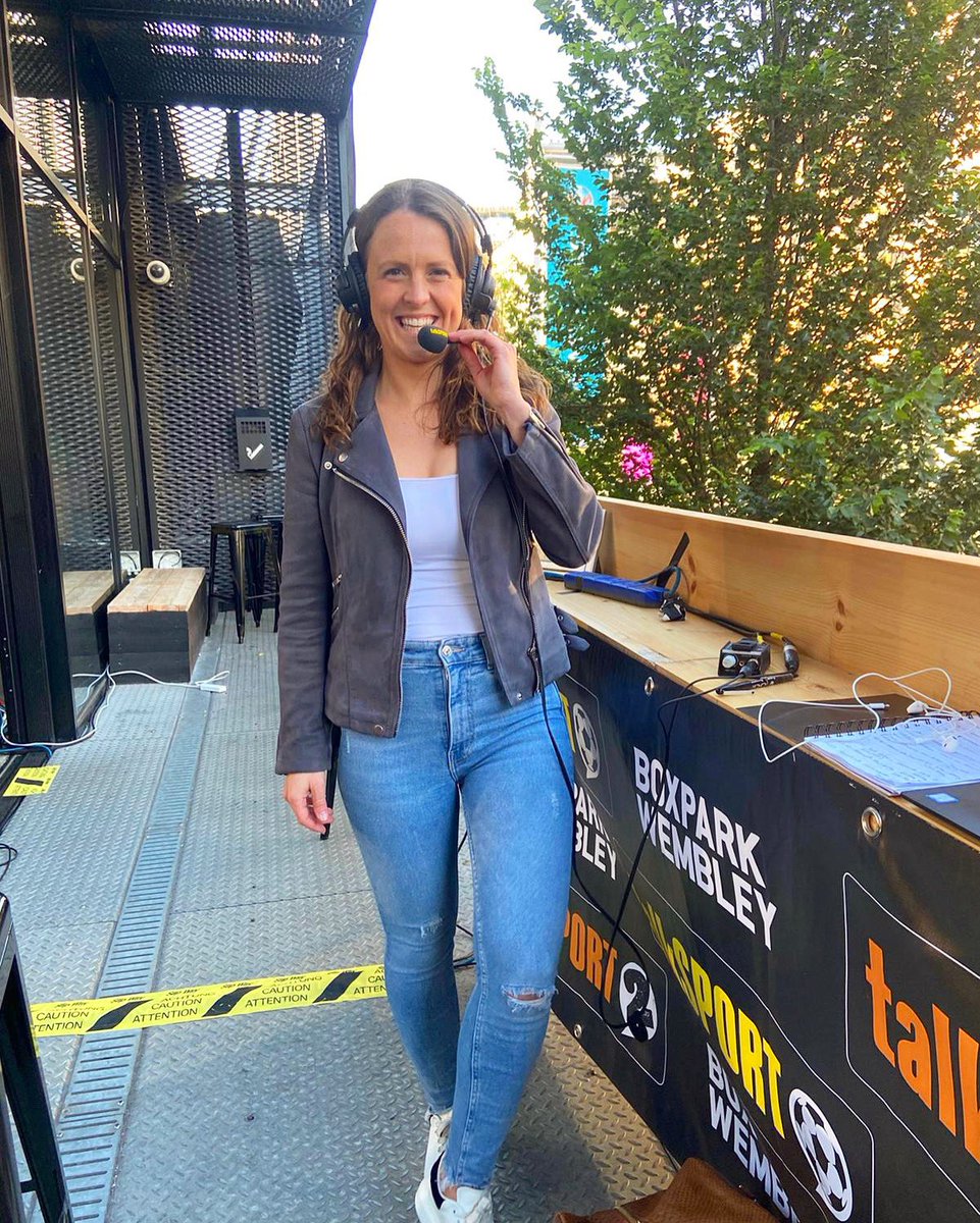 I interrupt your day to remind you that football’s coming home! 🙌⚽️

Such a great evening reporting on the radio from Wembley! 
#ItsComingHome #footballbroadcaster