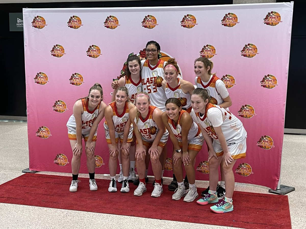 Had a BLAST coaching this group the past year(s) <a href="/The_Blast_AAU/">Buckeye State Blast Girls Basketball</a> gonna miss our springs together.