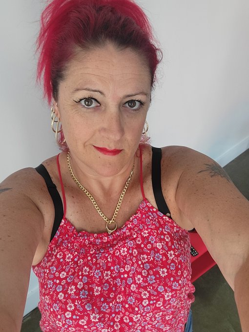 Smile Everyone..... https://t.co/WxwCYqhpUx