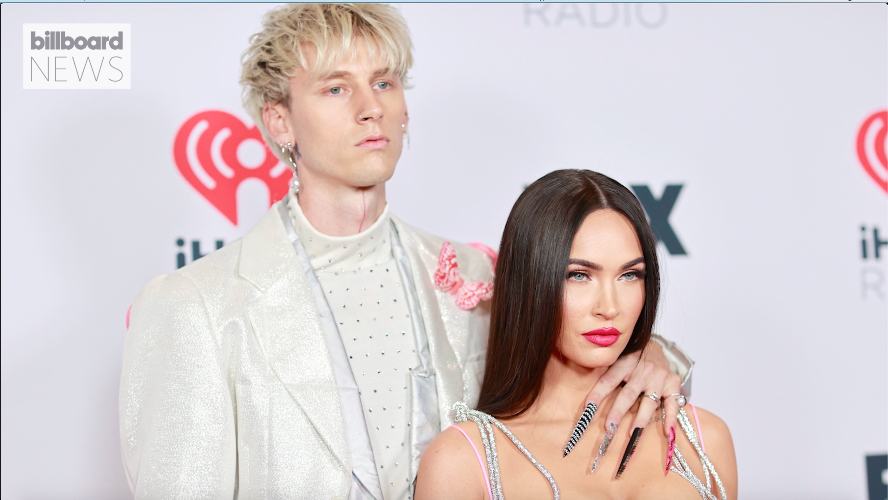 Billboard On Twitter Anyone Who Thinks Megan Fox Is Dating A Much Younger Man Might Be Surprised To Learn That The Actress Is 35 And Her Boyfriend Machine Gun Kelly Is 31