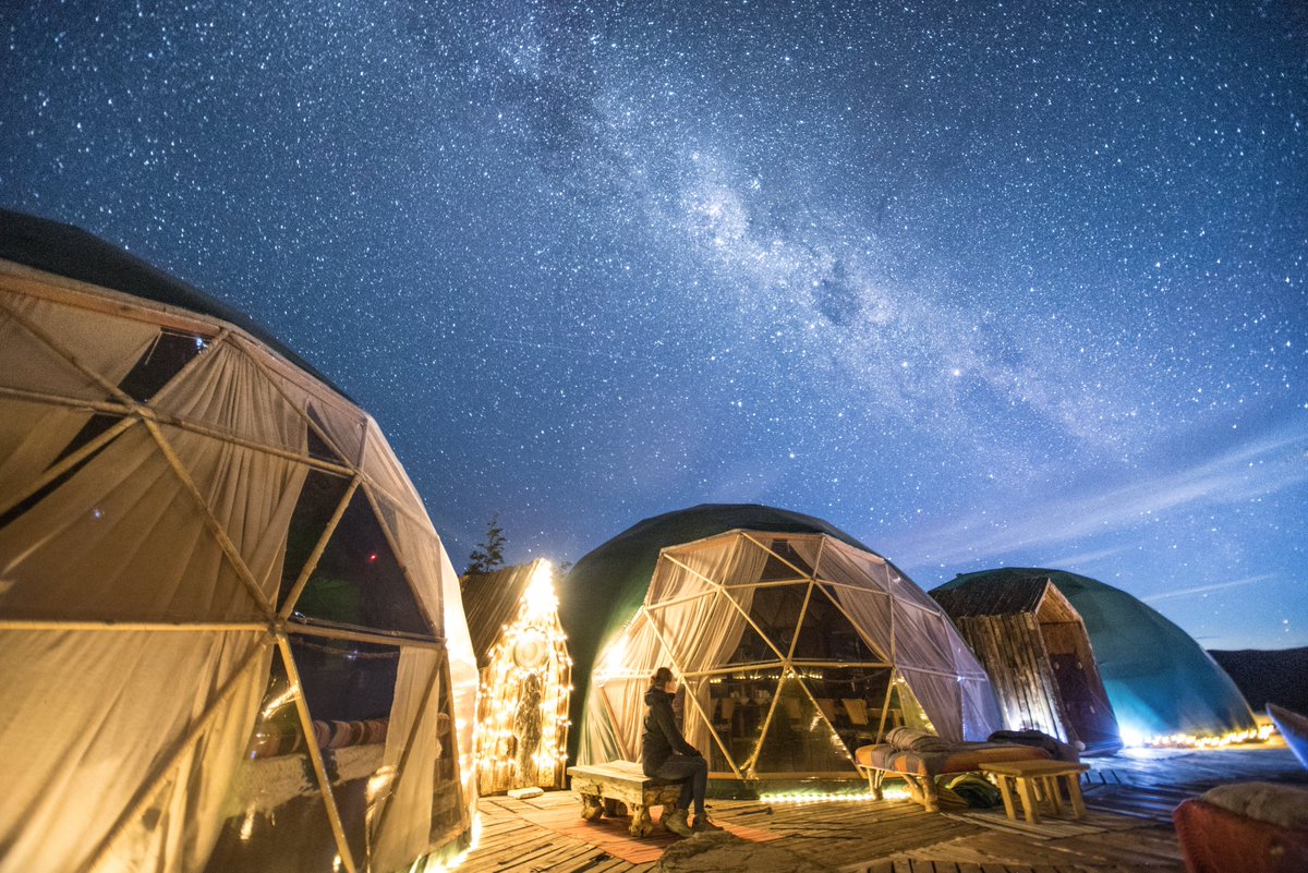 ecocamp_travel's tweet photo. "Community Domes" | Community Domes by night 🌟 in Torres del Paine National Park, Patagonia, Chile (📸 @tdhalleine) #TorresDelPaine https://t.co/bSTAD2nWZX