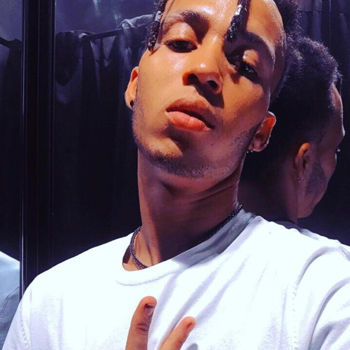 Come hangout with me > Thirsty Thursday's on #BIGOLIVE bigo.tv/sid/2526787472…