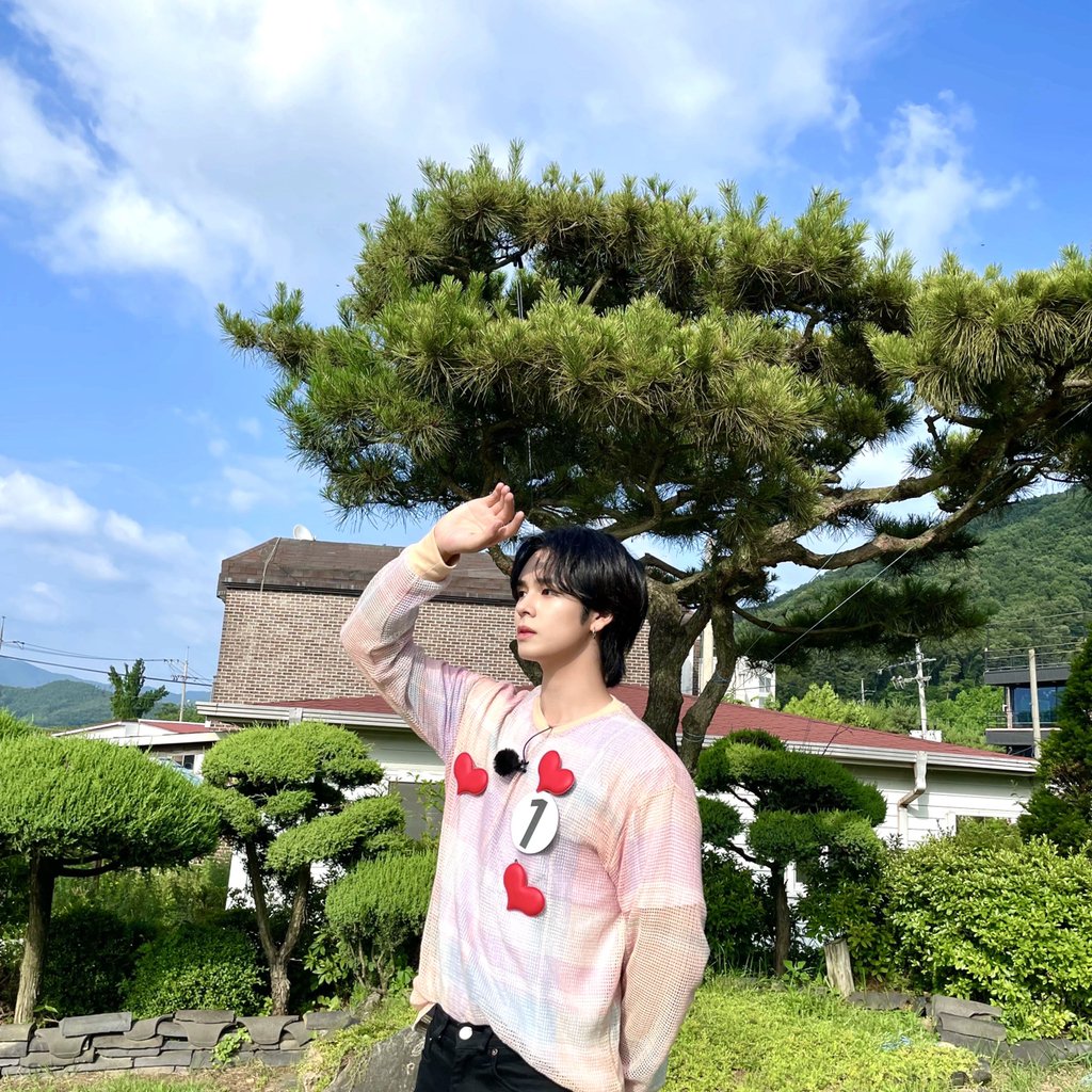 CRAVITY fancafe tweet media