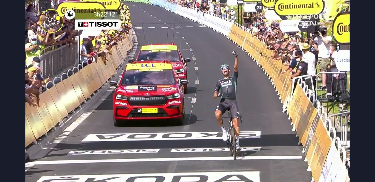 RBH_ProCyclingF's tweet photo. 🇫🇷 #TDF2021 La victoire pour Nils Politt !!! Présent à l'avant notre rouleur allemand a attaqué à plusieurs reprises ses compagnons d'échappée pour s'imposer en solitaire avec la manière à Nîmes. Bravo Nils ! https://t.co/CVa0L6s6Go