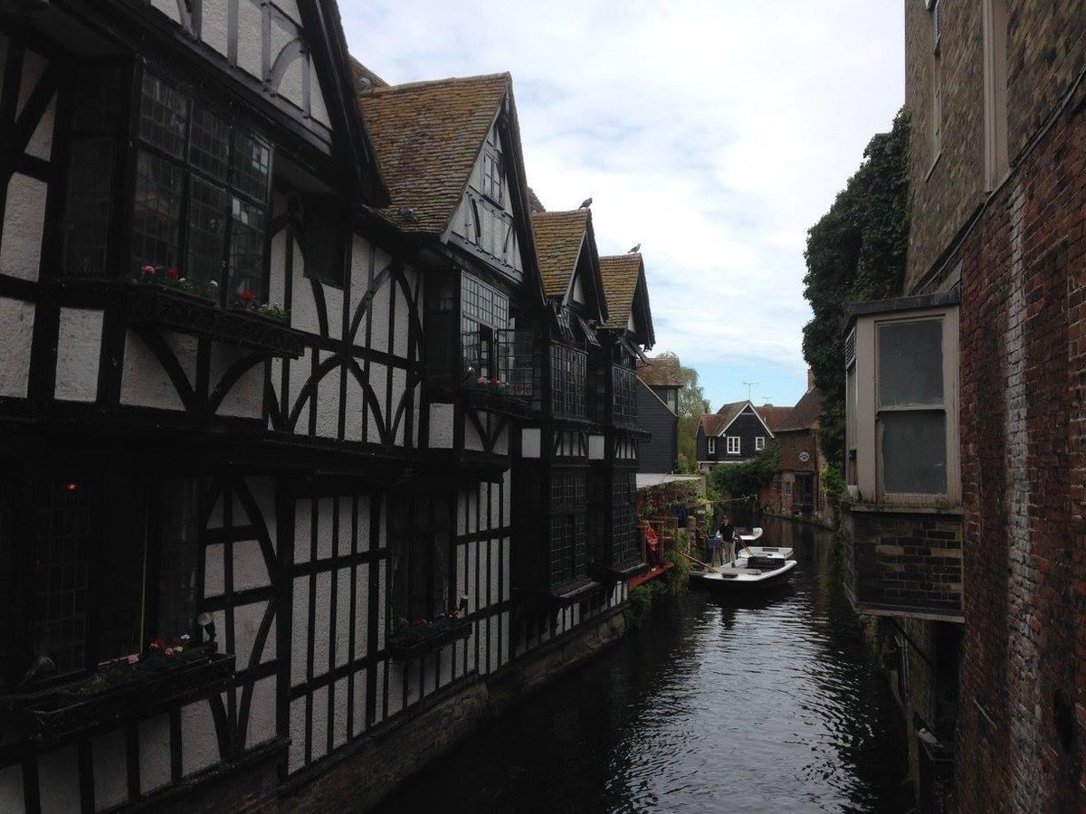 Canterbury Canals

#canterbury #canterburycanal #canals #kent #kentlife #canterburytales #unescoworldheritage #worldheritagesite #medieval #medievaltown #medievalcity #england #visitengland #discoverengland #travelengland #englishheritage #uk #ukshots #ukphotography