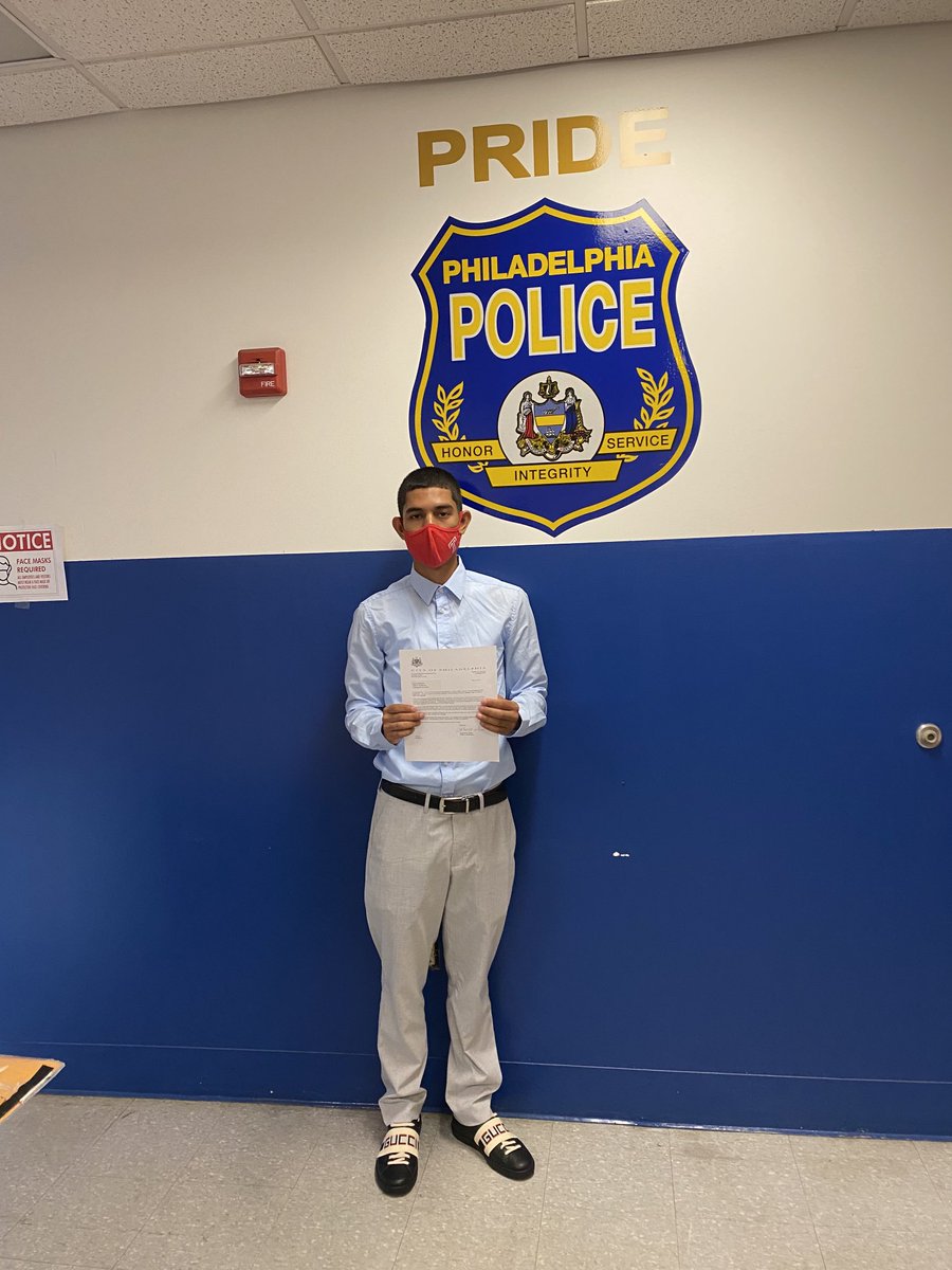 PPDRecruiting's tweet photo. Congratulations to our new Police Recruits. Today they received their acceptance letter for the Police Academy. ⁦@PPDDerrickWood⁩ ⁦@PPDVJohnson⁩ ⁦@PPDCommish⁩ https://t.co/2RZsWSfgOH