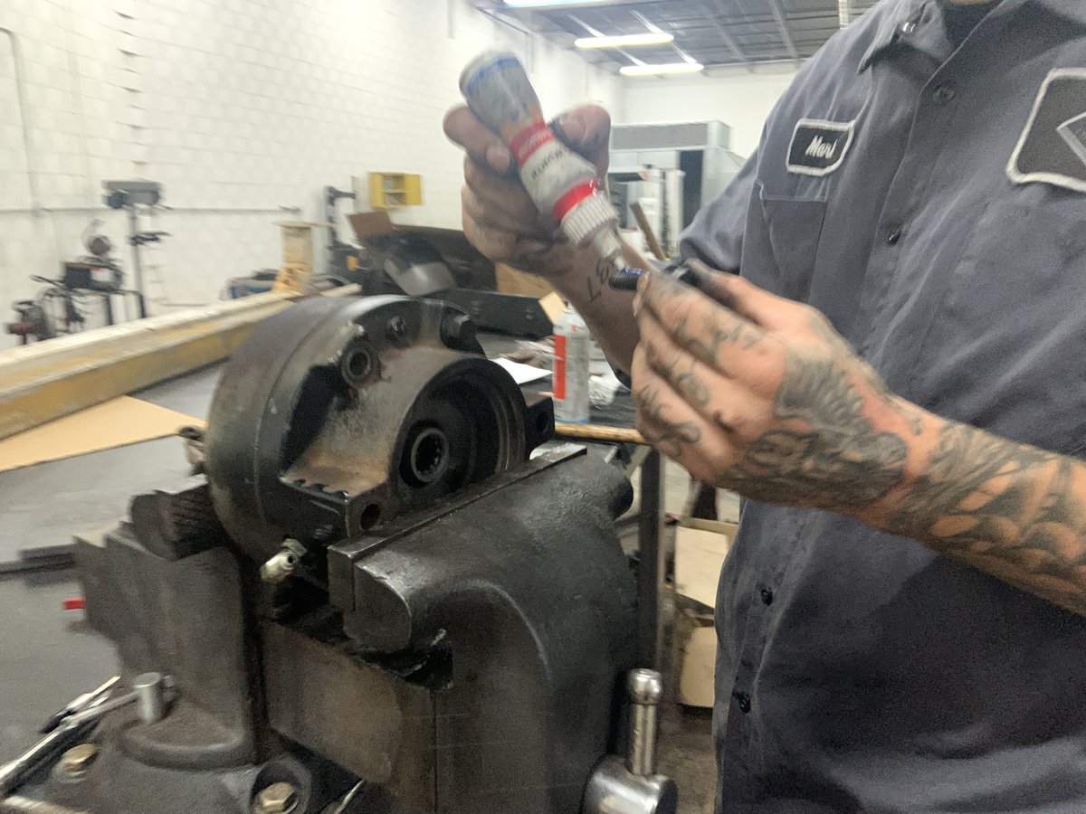ordlift's tweet image. Just spreading some LOC-TITE! #Threadlocker #working #Mechanic #glue #chicago #ohareinternationalairport #wurth #brakes