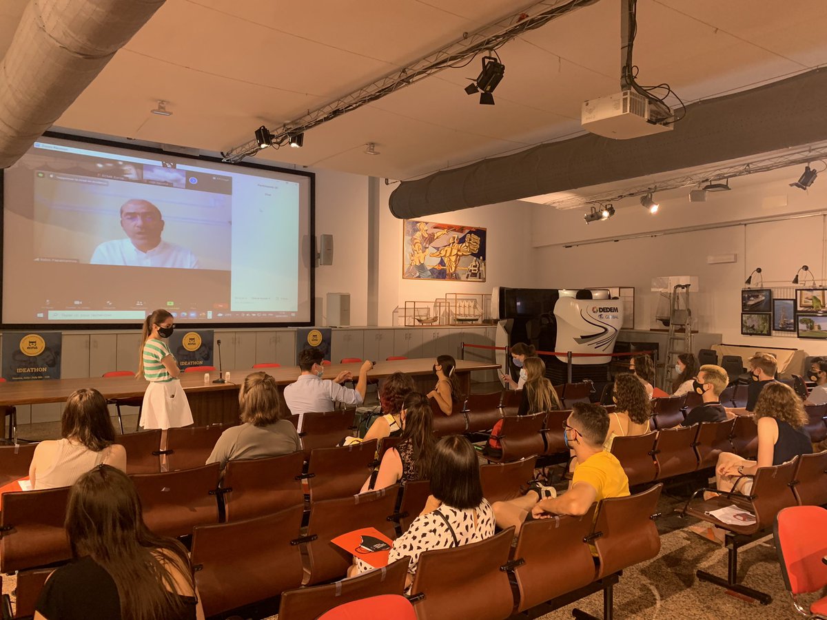 Pronti a partire! 🔥
L’IDEATHON di ECMA - European Change Makers Academy inizia oggi presso il CAP, a #Genova!

Quattro giorni di formazione di alto livello sul Community Organising per 50 giovani partecipanti di tutta Europa 🇪🇺