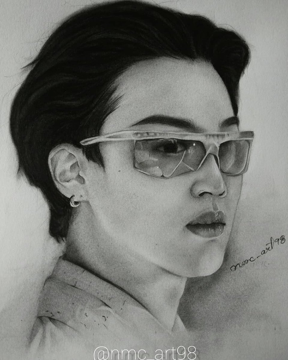 NmcArt98's tweet photo. 그림��� 시간을 많이할수록 그림이 더 현실화됩니다. #BTSARMY #BTS #BTSxLouisVuitton #BTSJIMIN 
IG- nmc_art98 https://t.co/brUXqMOY9u