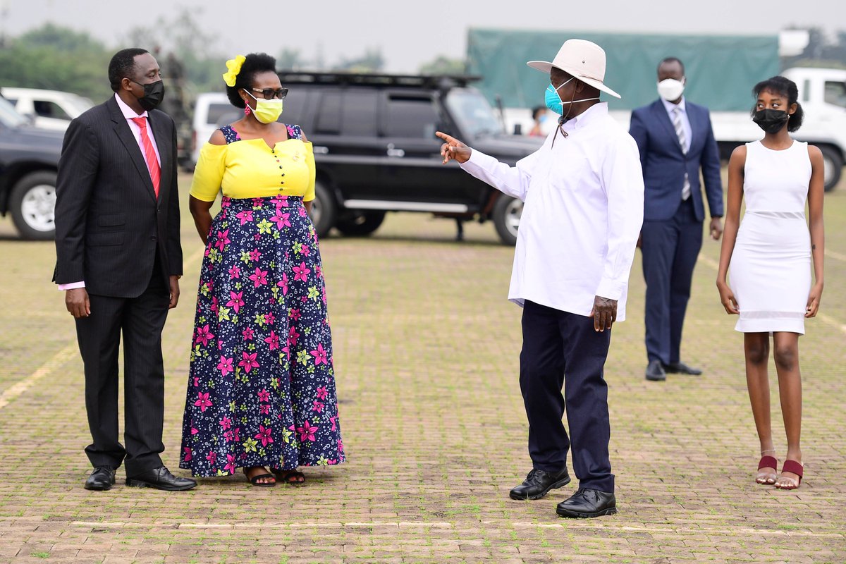 KagutaMuseveni's tweet image. I congratulate the Honorable Ministers that took the oath of office today as well as those who took their oath earlier and send them my best wishes as we embark on the journey to ensuring the prosperity and welfare of our people.