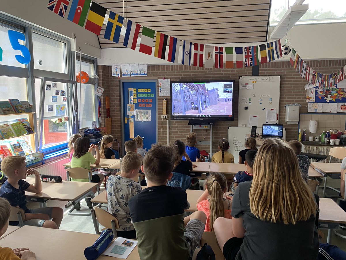 Digitale stadstocht in unit 4-5. Op zoek naar Oss’ cultureel erfgoed #datisoss <a href="/OKVOOss/">OKVO Oss</a> #industriële #geschiedenis #stadsarchiefOss @SAAMscholen