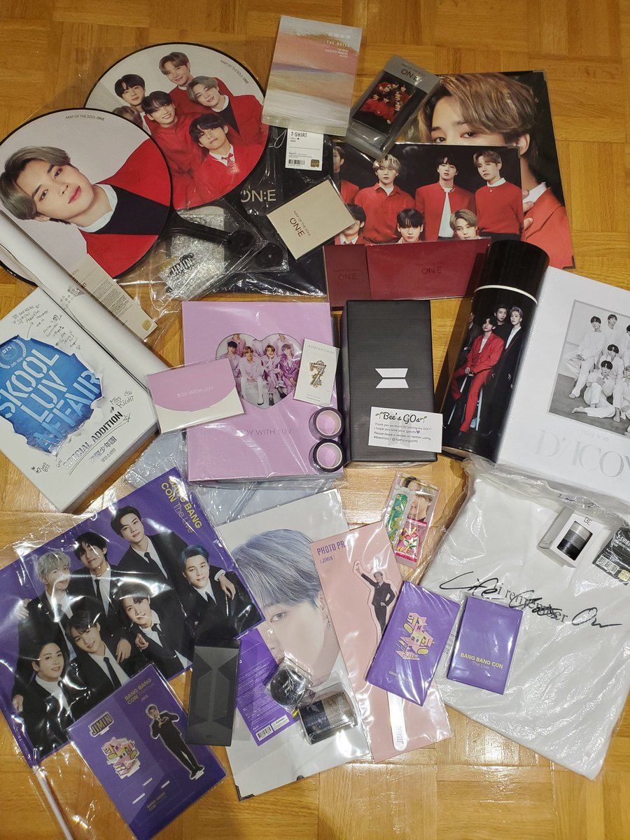 JessLP2's tweet image. Thank you so much @TaehyungsV95 !! Appreciate all your hard work and dedication! #BeesGos 
And thanks to @eliee_J @polyswirl @addigni_gcf