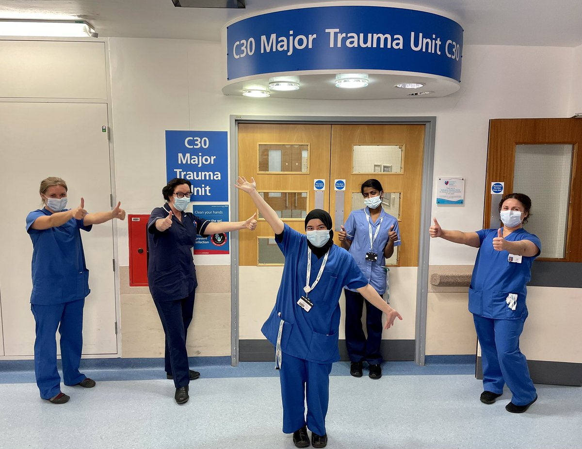 Celebrating the wonderful Major Trauma unit today 🥳 L-R Fiona, Lucy Gaya &amp; Nicola congratulating Urooj (centre stage)on a job well done after stepping up &amp; taking charge on a shift this week! Total superstars, thank you for your endless hard work👏 together we got this 👌#smiles