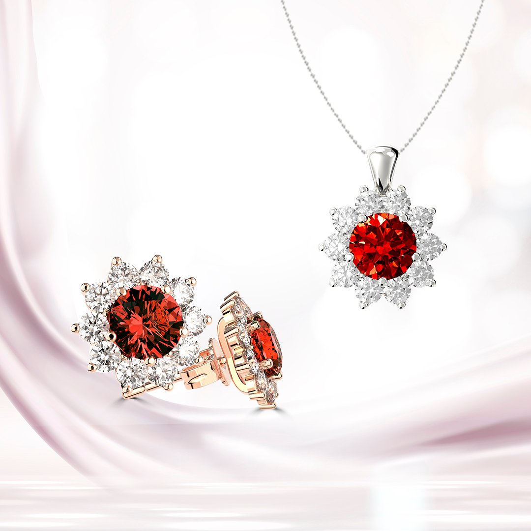 JFriedman1933's tweet image. Rubies are Red, Violets are Blue. It&apos;s written in the stars for me and you. ✨
Shop our Ruby Galaxy Set inspired by stary nights with your Beloved🤩

#JackFriedmanJewellers #rubyjewellery #rubybirthstone