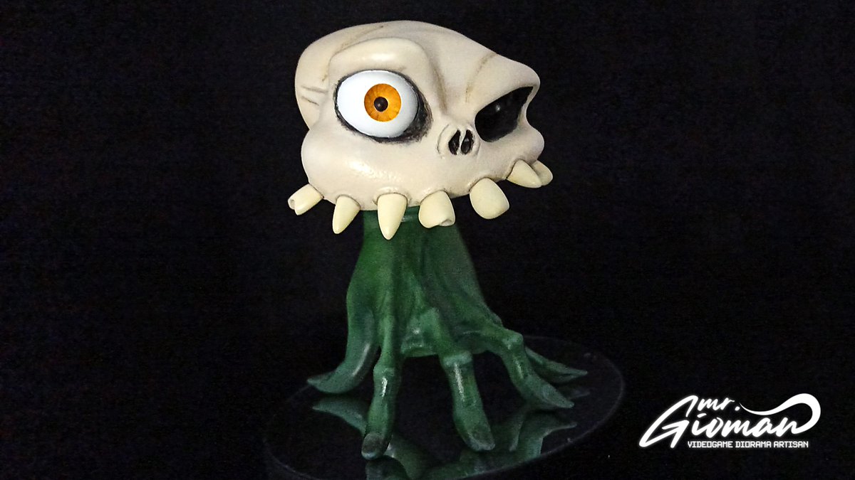 MGioman's tweet image. 💀FIGURA SIR DANIEL FORTESQUE💀
Ahora, ¡MAS VIVO QUE NUNCA!
Elaborado completamente en resina con una altura de 14,5cm.
Ideal para cogerse de las manos en una cita romántica bajo la luz de las velas ❤️
Si os gusta, los RT son más que bien recibidos🥰