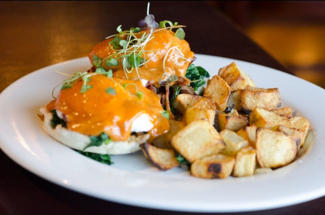 TODAY! Enjoy our Signature PGC Benedict Lunch Special.
Two Poached Eggs over Sautéed Spinach, Crumbled Bacon on an English Muffin, Roasted Tomato Hollandaise; Potato Wedges
847-205-4433, 601 Skokie Blvd, #Northbrook.