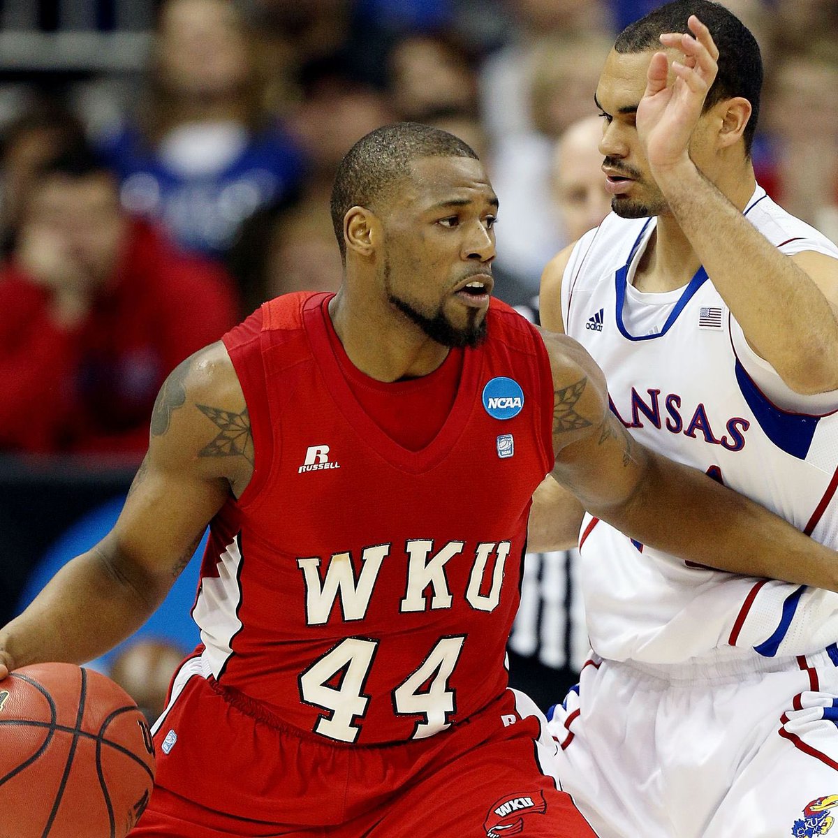 WhistleStopPod's tweet photo. Episode5️⃣8️⃣features former @DubCHoops, @WKUBasketball forward &amp; current @nyjets OT @GeorgeFant74 &amp; Former @LadyTopperHoops legend @Chas30Gooch. Listen here➡️https://t.co/IPPqxXW0X7. Also, Thanks to @JPStoney1 for sponsoring another episode! #Jets #DreamBig #NYJets #WKU #12thMan https://t.co/tFXaD1Y6UP