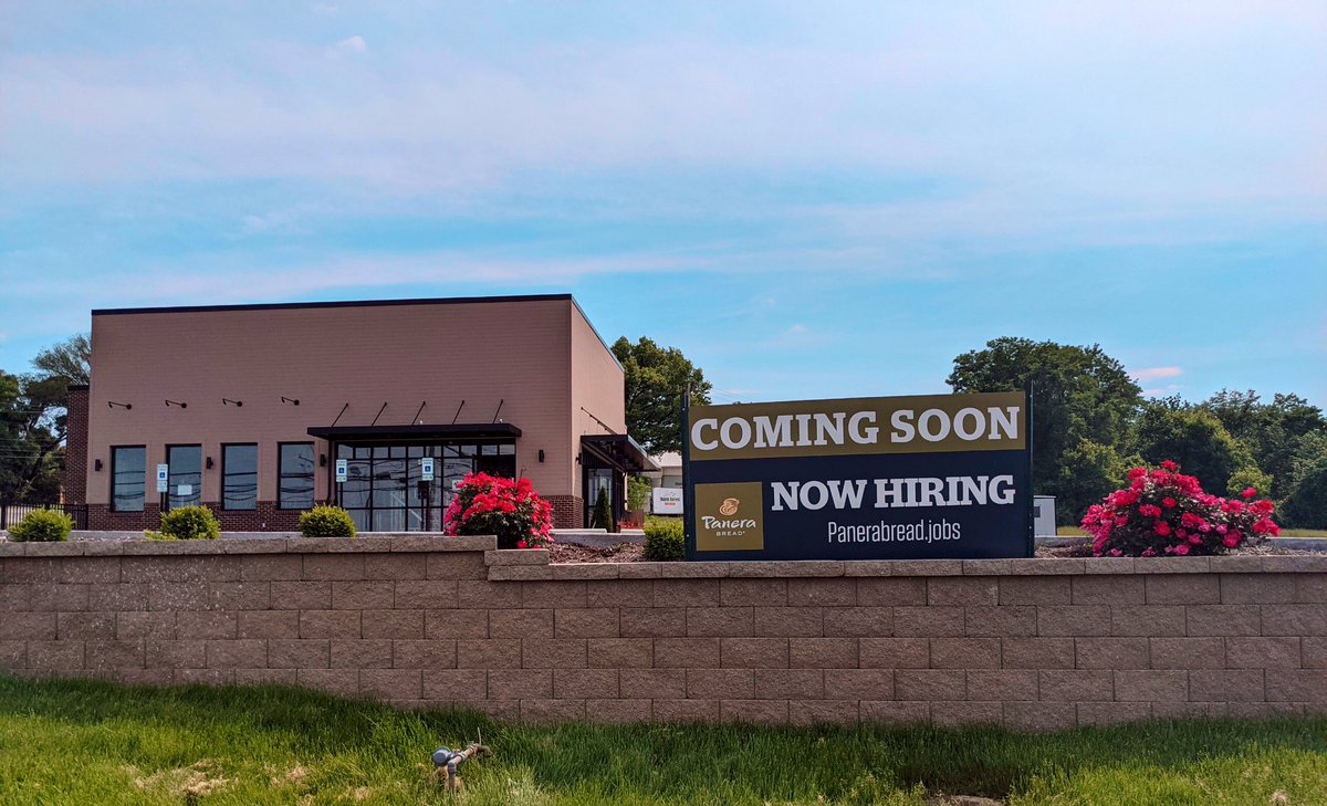 Now Hiring for our new Fairfield, OH location! We offer competitive pay + tips, discounts on Panera food, flexible schedules, and more! #parttimejob #fulltimejob #nowhiring
