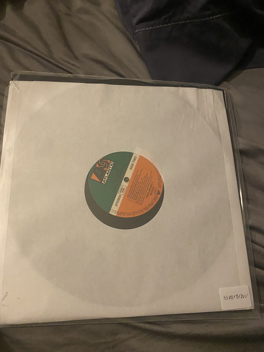 CamMadDog's tweet photo. Got this in the mail Tuesday morning @OfficialSkidRow’s OG 91’ Slave To The Grind Album. Plays great. Minor damage on top left corner of album sleeve, @sebastianbach #SlaveToTheGrind https://t.co/BGGHIAAbQv