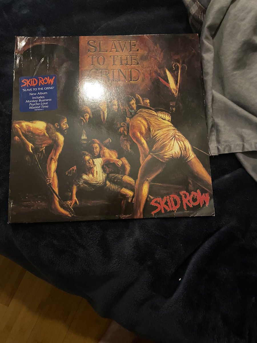 CamMadDog's tweet photo. Got this in the mail Tuesday morning @OfficialSkidRow’s OG 91’ Slave To The Grind Album. Plays great. Minor damage on top left corner of album sleeve, @sebastianbach #SlaveToTheGrind https://t.co/BGGHIAAbQv