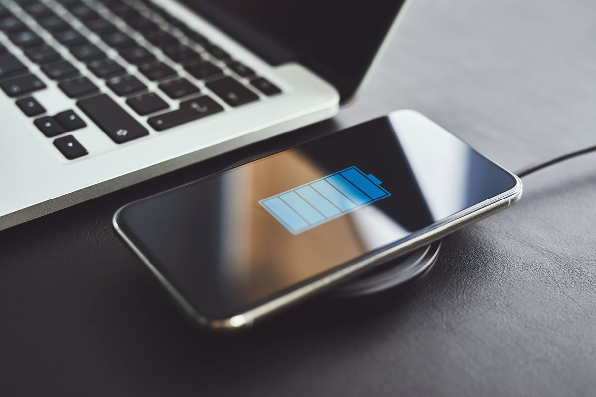 Is your iPhone constantly on the charger and somehow still low on battery too quickly? We can solve that issue. Submit a ticket today. ow.ly/jCdZ50Fr1vl