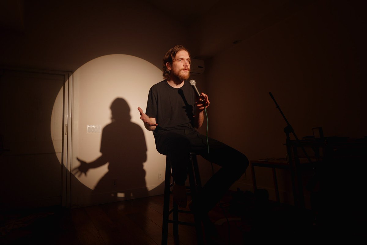 Recently, Netflix released “Inside,” a 2021 American musical comedy special written, directed, filmed, edited by, and starring Bo Burnham. Read how writer Sebastian Gordon reacted to this special.

ecorsair.com/looking-inside…

#pensacolastate #eCorsair #Corsair