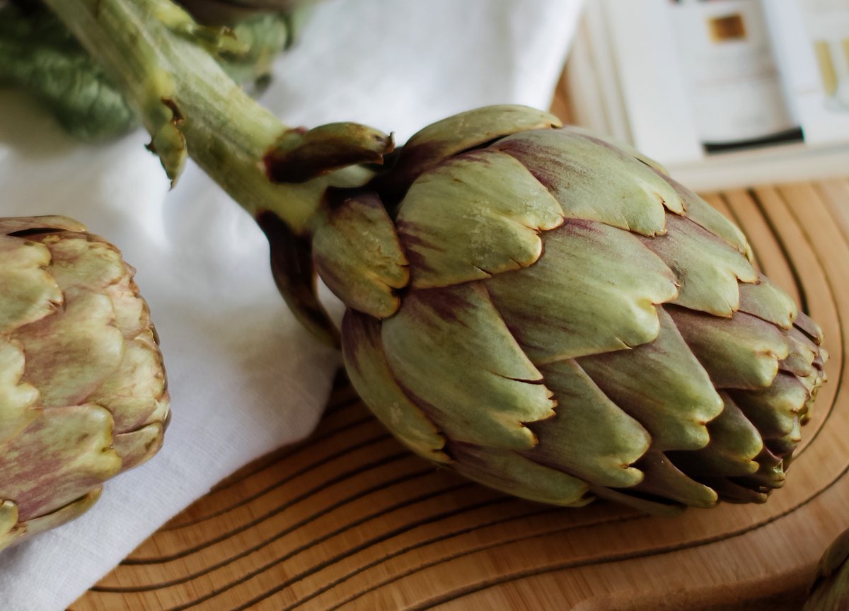 Slurrpapp's tweet image. How to pair #wine &amp;amp; #artichokes together 
bit.ly/2UBYmdK
.
.
.
#foodcombinations  #slurrp #slurrpht #slurrpapp #hindustantimes