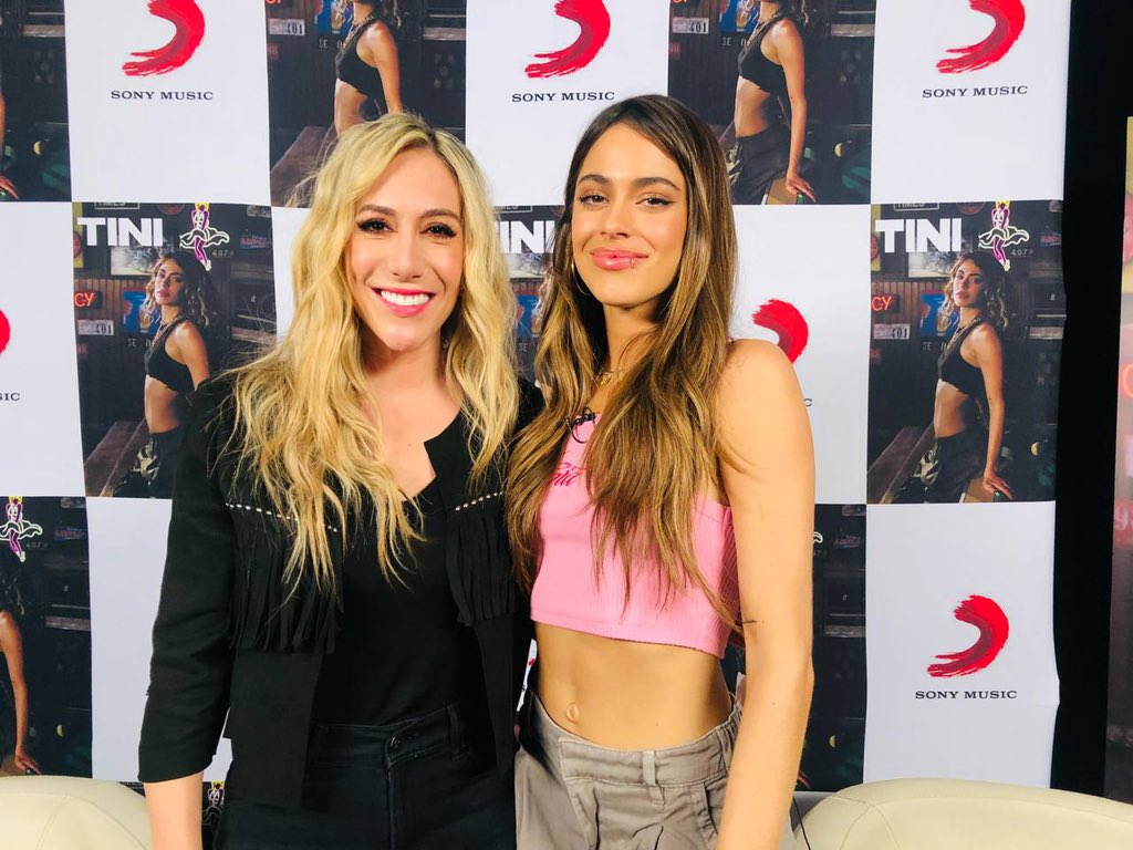 VengaLaAlegria's tweet photo. ¡En #VLA ate presentamos la entrevista exclusiva que tuvo @erigonzalezof con @TiniStoessel sobre su nueva música! 🙌🏻🎉🎤💃🏻📺 #QuédateConVLA https://t.co/McI189megE