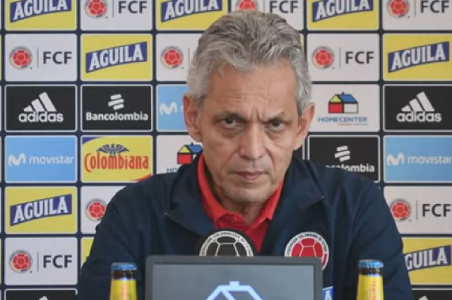 GolCaracol's tweet image. Conéctese ya y vea EN VIVO la rueda de prensa de Reinaldo Rueda previo a Colombia vs Perú, por Copa América

bit.ly/2TQep6J