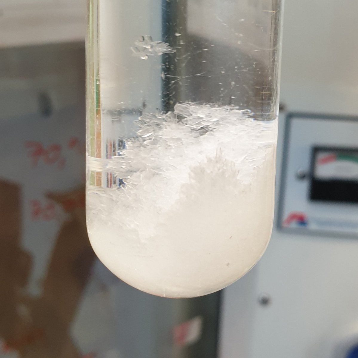 Dialkyl borane crystals are looking 💎 #maingroupchemistry #chemistry #crystals #synthesis