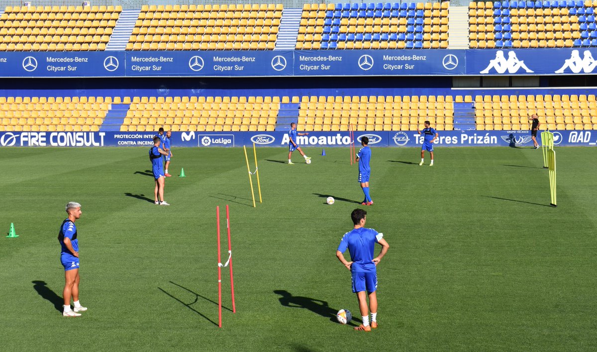 A.D. Alcorcón (@ad_alcorcon) on Twitter photo 🗣️ Concluye el día 2⃣ de nuestra #PretemporADA ‼️
Magnífico ambiente y mucha intensidad en cada ejercicio, para ir subiendo, progresivamente, la carga de trabajo 🏋️♂️⚽️
...y mañana, ¡doble sesión! 💪🔋 🗣️ Concluye el día 2⃣ de nuestra #PretemporADA ‼️
Magnífico ambiente y mucha intensidad en cada ejercicio, para ir subiendo, progresivamente, la carga de trabajo 🏋️♂️⚽️
...y mañana, ¡doble sesión! 💪🔋