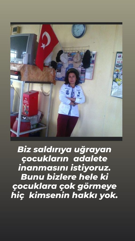 IlanEsma's tweet photo. Çiğdem bir eş, bir kadın,  bir anneydi. 
Evladının gözlerinin önünde vahşice  öldürüldü. 
Çiğdem'i kimse koruyamadı,  bunu ona yapanlara işledikleri suç kar kaldı. 
Saldıranlar serbest şimdi. 
Çocukları ve eşi dışarı çıkamayacak halde. 
#ciğdEMSALolsun @RTErdogan @suleymansoylu https://t.co/pNaN28hSHT