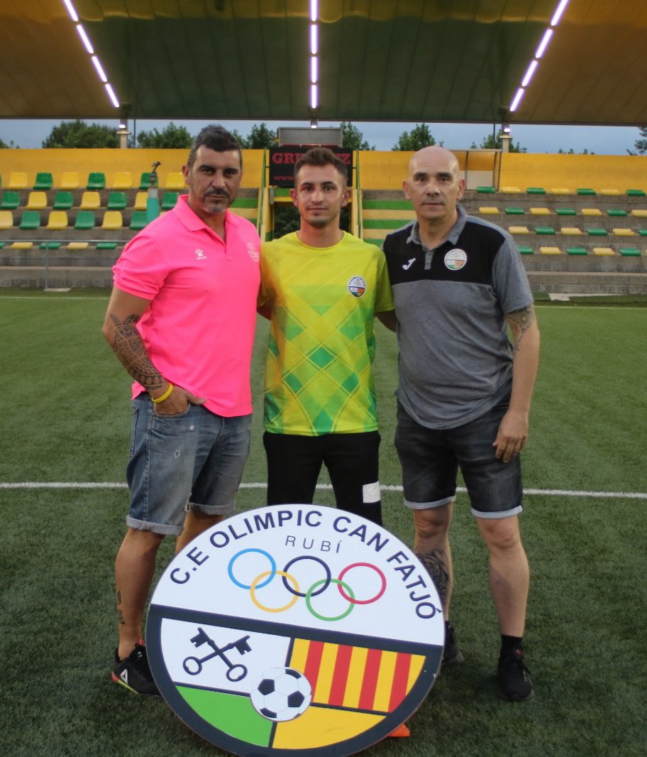 Fichaje  temporada 21/22 (Salva) procedente del Parets jugador habilidoso,técnico y con mucho recorrido, listo para dar alegrías a los del Canfa🔰🔰