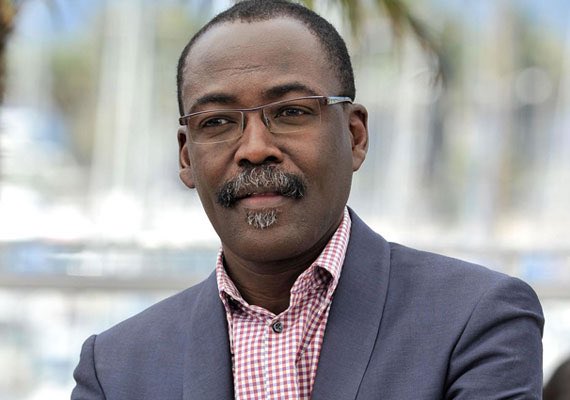 SNladny's tweet photo. #TalentsDuSahel: Mahamat Saleh Haroun est un réalisateur et cinéaste originaire du Tchad. 
Engagé pour la diversité culturelle, il a su hisser le drapeau🇹🇩 dans le monde du cinéma.
Cette année, son film « Lingui » est en compétition lors de la 74e édition du #FestivaldeCannes. https://t.co/P1JQCIGmEe