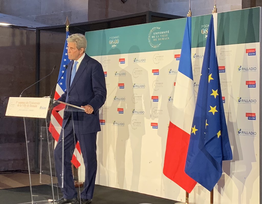 Pour son 1er sommet de l’Université de la Ville de Demain, la <a href="/FPalladio/">Fondation Palladio</a> a le plaisir d’accueillir <a href="/JohnKerry/">John Kerry</a>, Envoyé spécial pour le climat de l’Administration des États-Unis. 
Cc <a href="/ClimateEnvoy/">Climate at State</a>