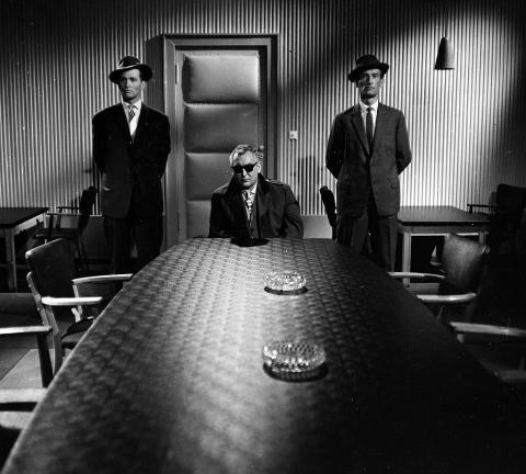 Aller Welts beliebtester Arbeiter- und Bauernstaat in Gefahr! Was führt die NATO dieses Mal im Schilde?
#neuefolge

episodeheinz.de/s04e06-for-eye…