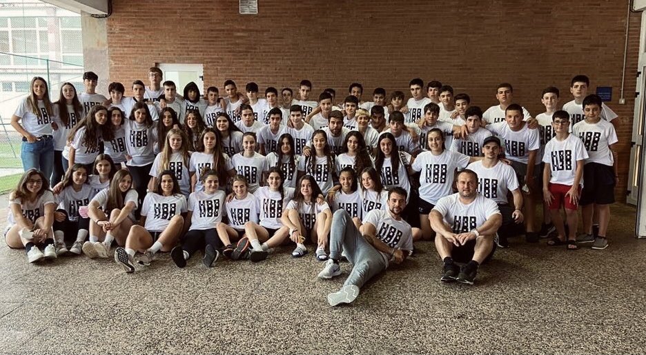 Un año más, una experiencia más, y si todas las que quedan por llegar van a ser así, que vengan.
Increíble lo que se puede llegar a disfrutar con ellos y de ellos. 
Miyaesker familia, hurrengo urterarte.❤️